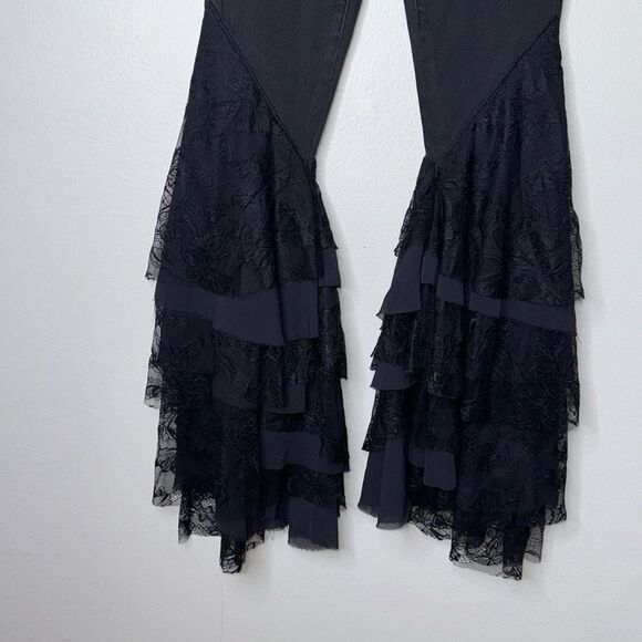 We The Free Free People Mystique Lace Flare Jeans Black Size 24 - Picture 11 of 15